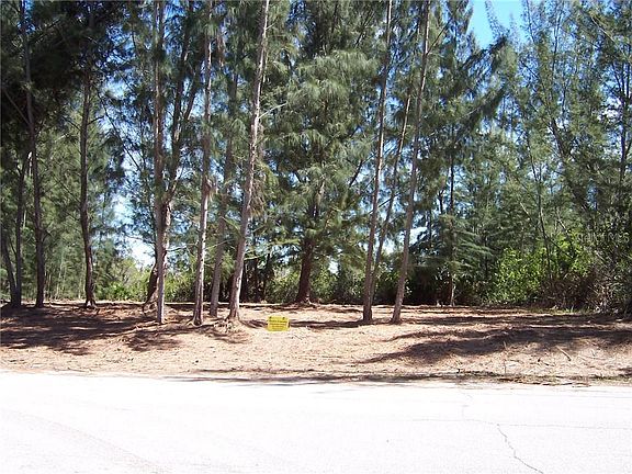 5th image of 16224 La Barge Cir