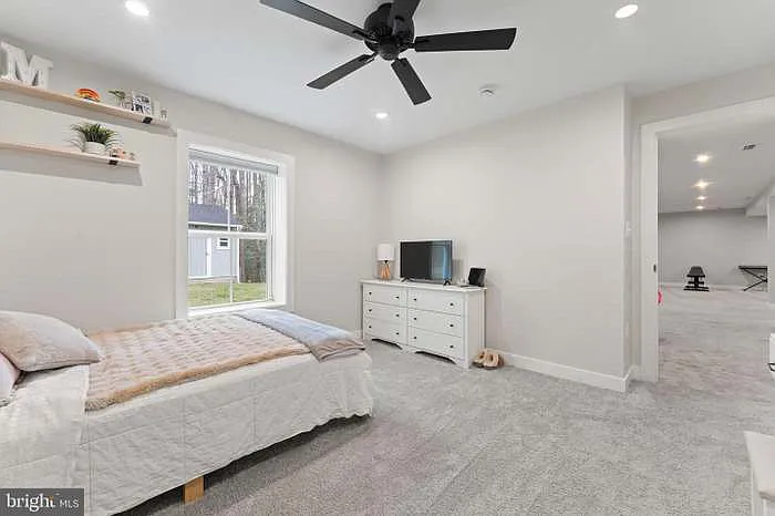 8600 Rawlings Ct — Photo 35