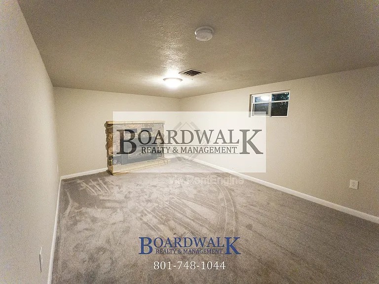34 Glenwood Ave #BASEMENT — Photo 7