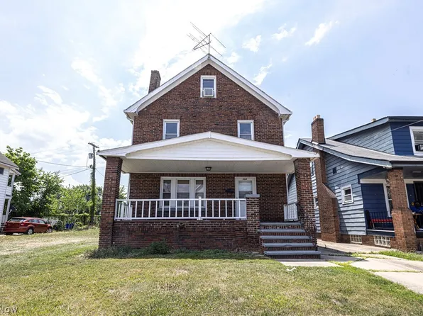 954 Royal Rd, Cleveland, OH 44110