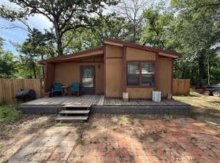 148 Indian Gap Dr, Mabank, TX 75156