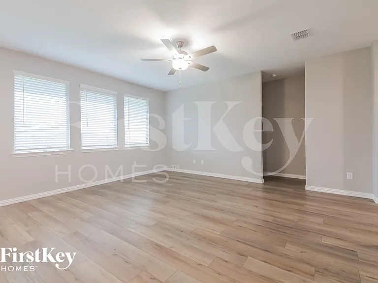 126 Autumn Sage Ln — Photo 10