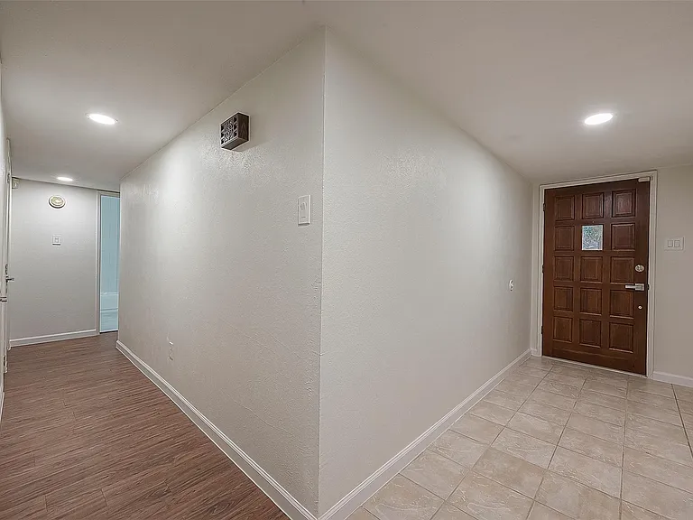 16810 Sweno Ct — Photo 7
