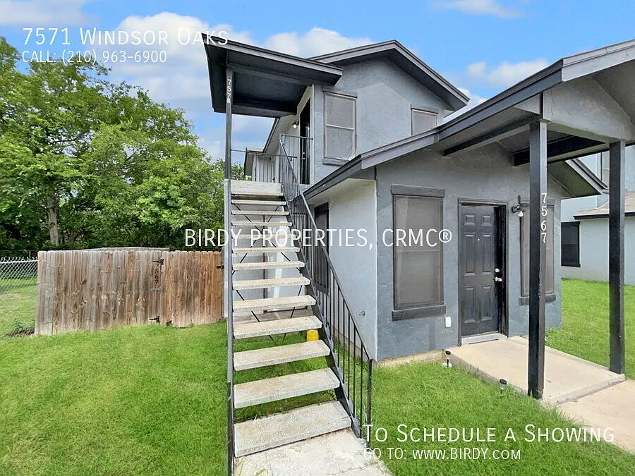 7571 Windsor Oaks