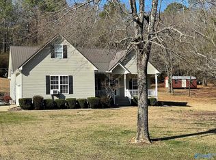 3204 S Valley Rd, Southside, AL 35907