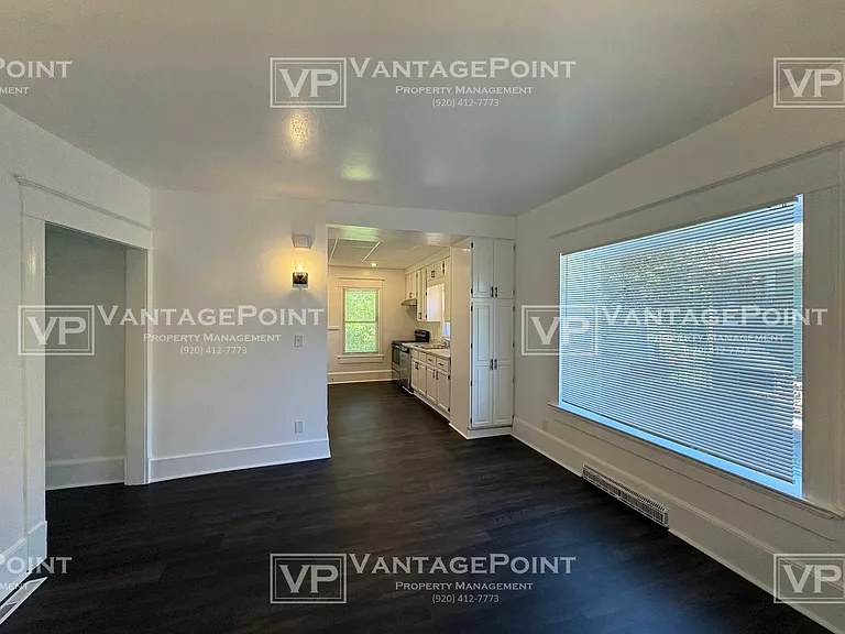 329 S Clay St — Photo 7