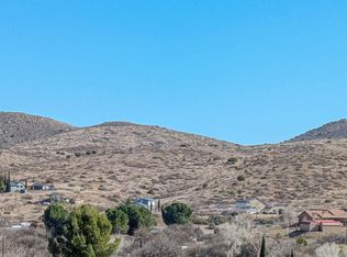 20457 E Deer Valley Ln, Mayer, AZ 86333