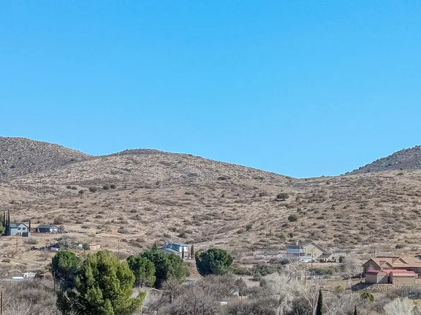 20457 E Deer Valley Ln, Mayer, AZ 86333