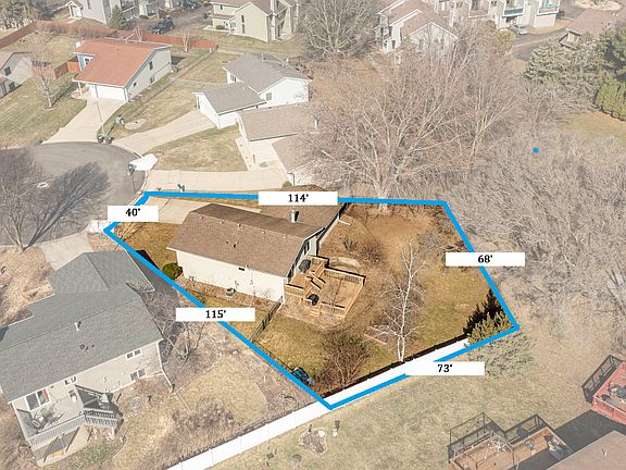 3rd image of 600 33rd Street Ln NW