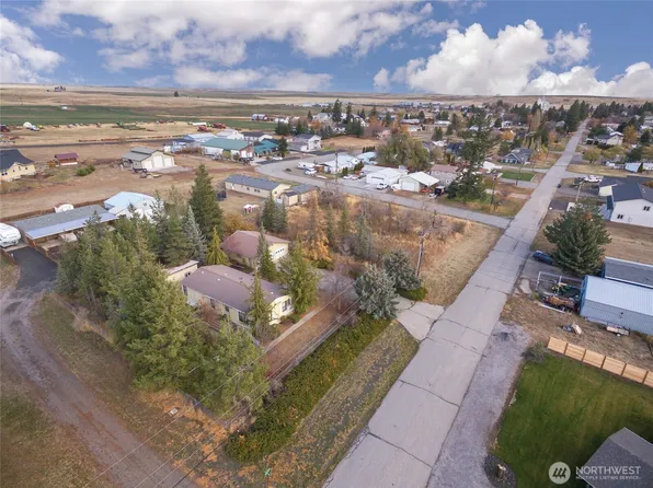 511 W 1st Street, Waterville, WA 98858