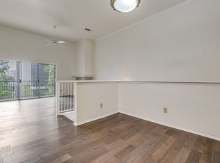 2201 Wolf St APT 3205, Dallas, TX 75201