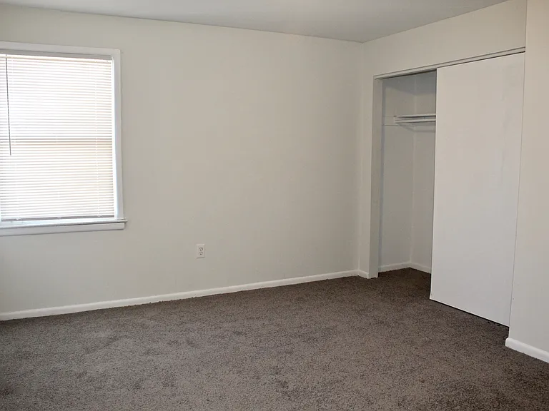 964 Park Blvd #8 — Photo 7