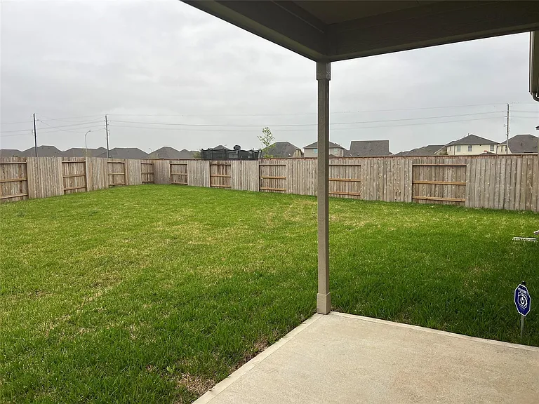 21110 Turtle Glen Ln — Photo 32