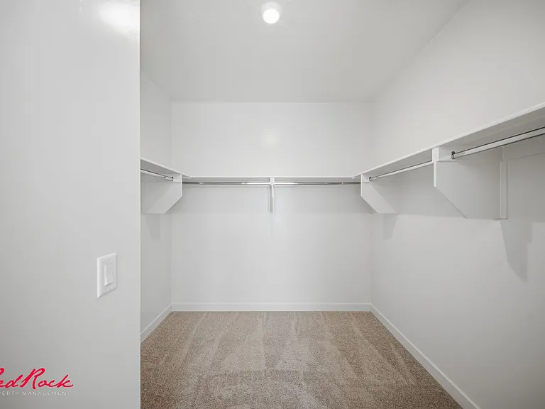 495 S Martignano Way — Photo 31