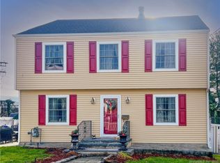 109 Orange St, Stamford, CT 06902