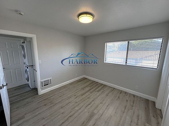 5th image of 1166 W 22nd St APT 3