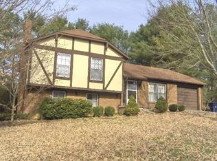 706 Elizabeth Dr, Blacksburg, VA 24060