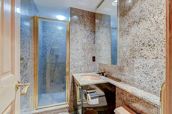 Sold by Exit Kingdom Realty | media 20