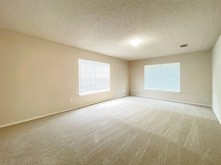 3079 Hill St — Photo 14