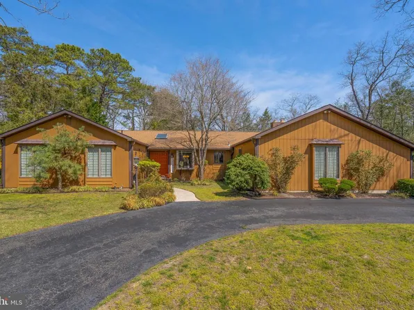 604 Quail Dr, Millville, NJ 08332