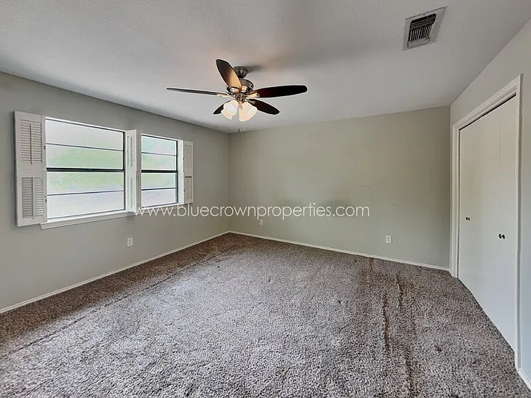 2414 S Graham Dr — Photo 7