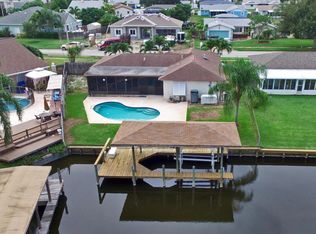 1570 W Riviera Dr, Merritt Island, FL 32952