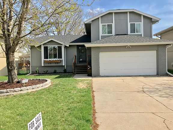 15935 Frances Circle