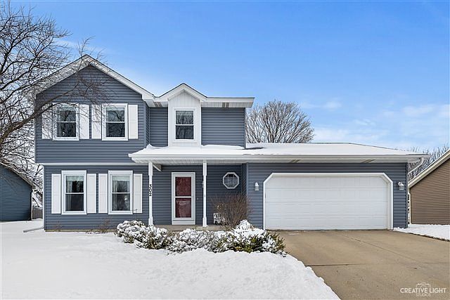 1st image of 302 Acorn Dr