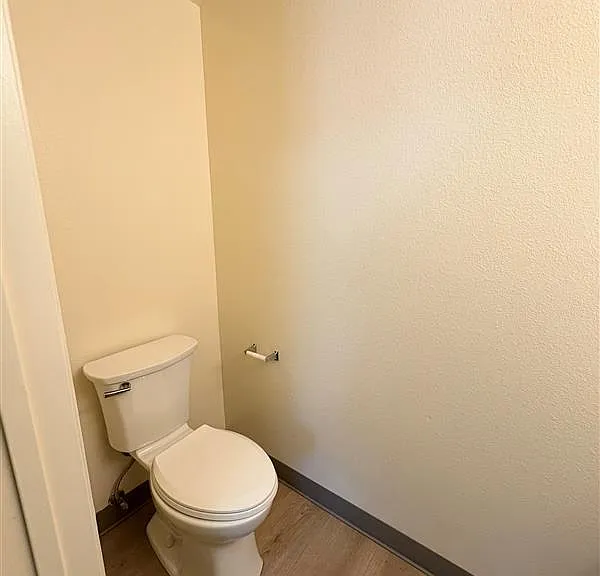 Country Crossing Apartments — Photo 9