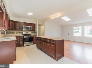 6 4th Ave, Mantua, NJ 08051