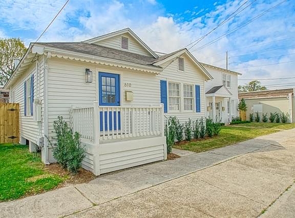 2nd image of 610 Pink St
