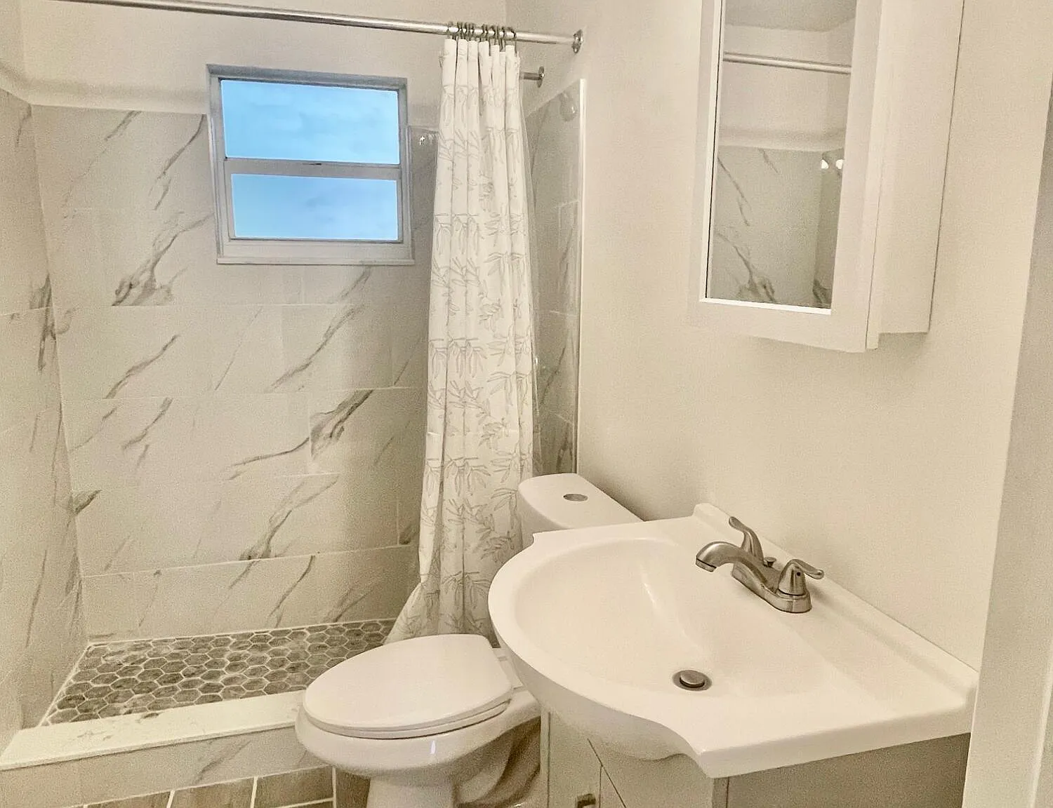 22 NW 8th Ave LLC — Photo 4