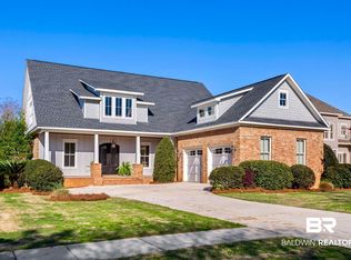 17407 Seldon St, Fairhope, AL 36532