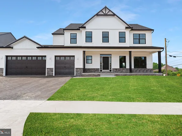 1001 Edorma Ct, Harrisburg, PA 17112