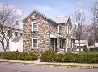 2107 Oakridge Dr, Dayton, OH 45417