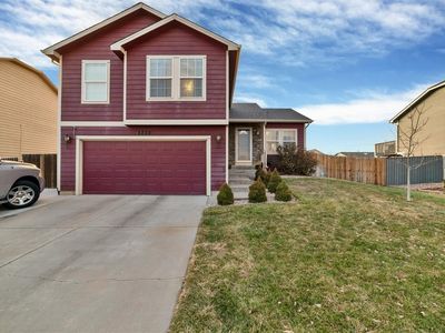 5225 Deephaven Ct, Denver, CO, 80239