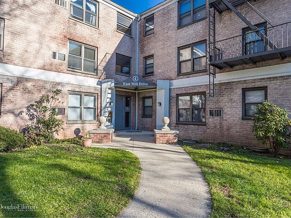 2nd image of 4 E Mill Dr APT 3H