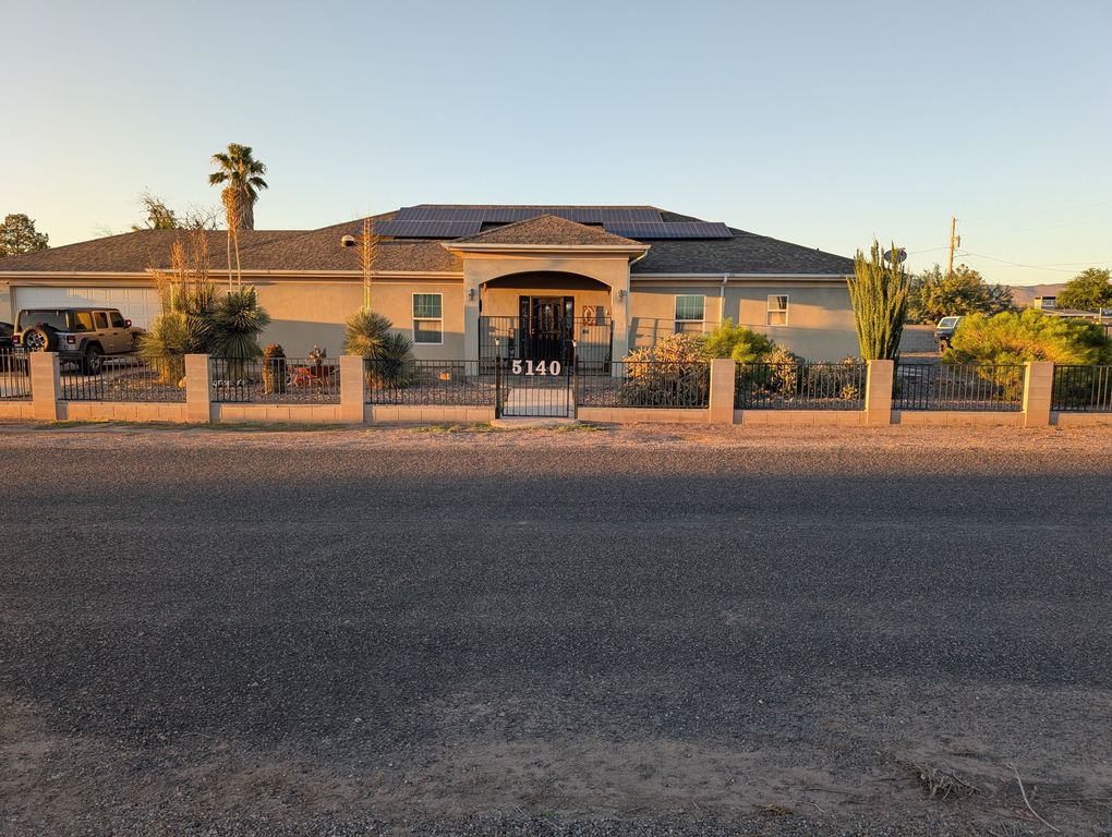 5140 E Center St - Property Image
