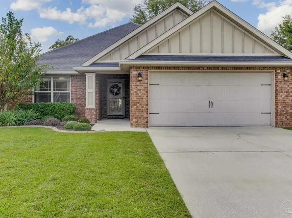2531 Fiddlers Cir, Cantonment, FL 32533