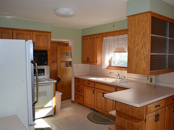 5th image of 1210 King Rd #E