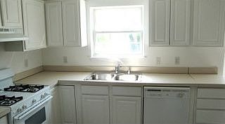 2nd image of 1508 Anchorage St
