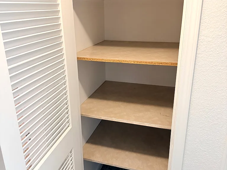 903 SW Lea Dr — Photo 24