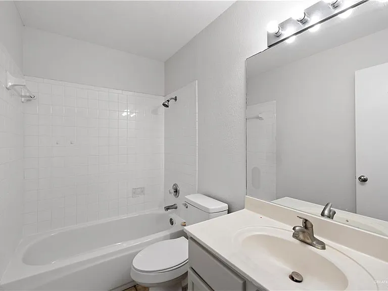 508 Pacific Ave — Photo 21