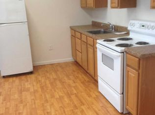 354 Delsea Dr N APT 1E, Glassboro, NJ 08028