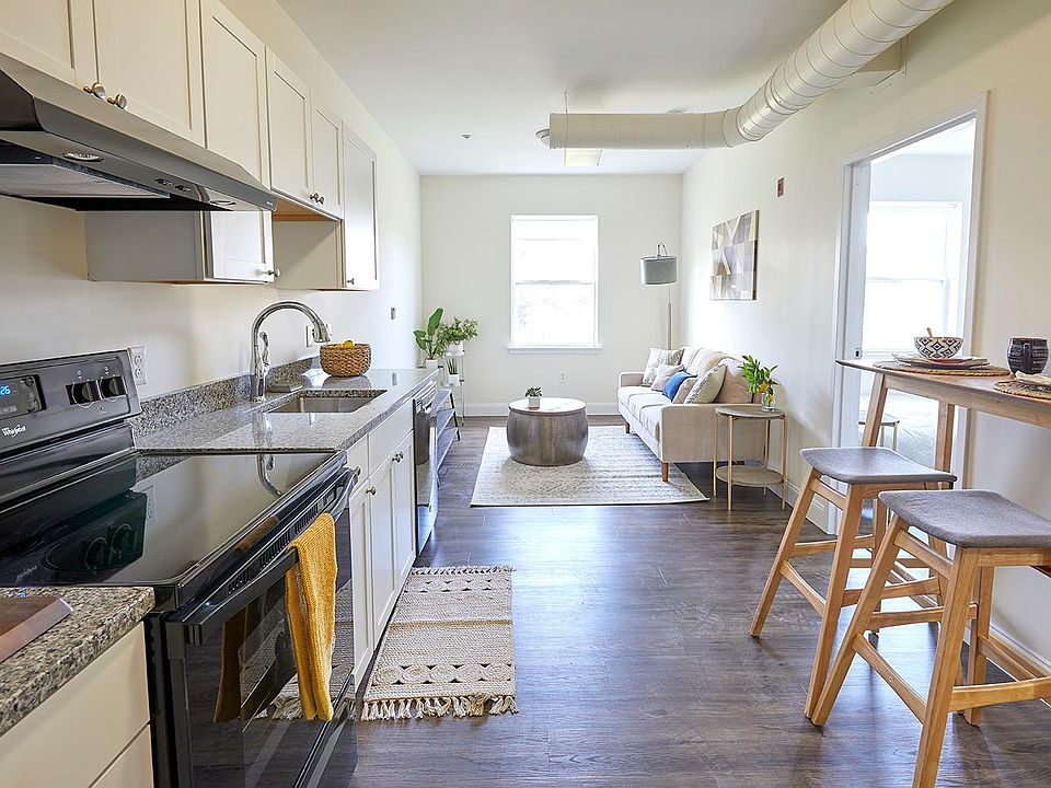 Standard 1-Bedroom