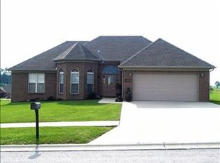 916 Kenblue Ln, Richmond, KY 40475