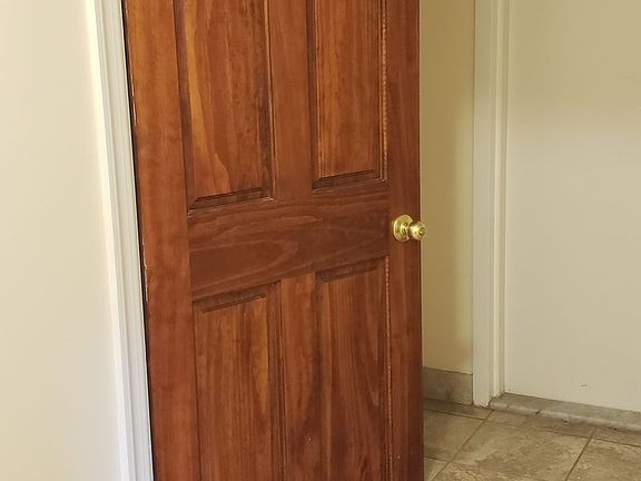4th image of 3114 28th Ave APT 1L