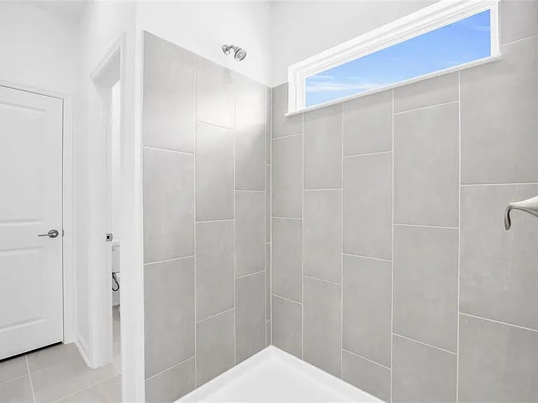 5577 Fiona Ln — Photo 24