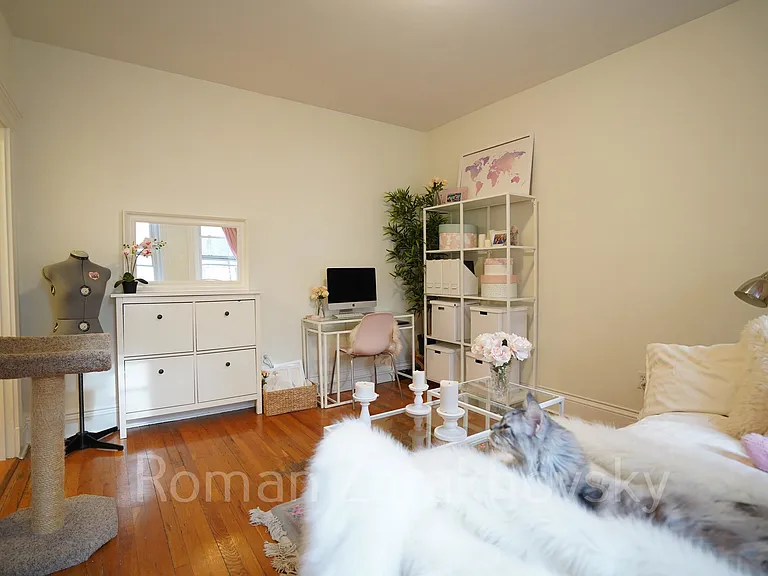 6 Camelot Ct #18 — Photo 2
