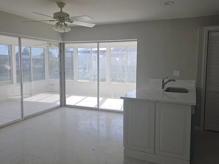 4128 Floramar Ter — Photo 5